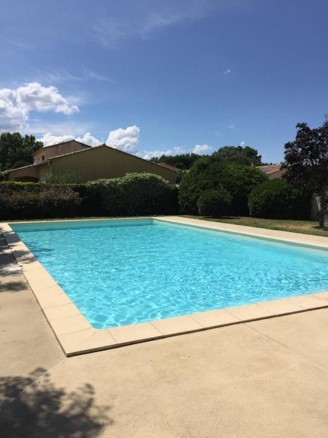 Appartement Residence Prive Avec Parking Wifi Clim Piscine Avignon Exterior photo